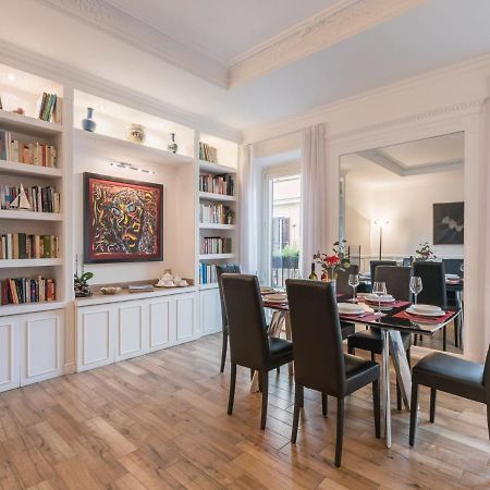 The Best Rent - Elegant Three-Bedroom Apartment A Few Steps From Fontana Di Trevi Buitenkant foto