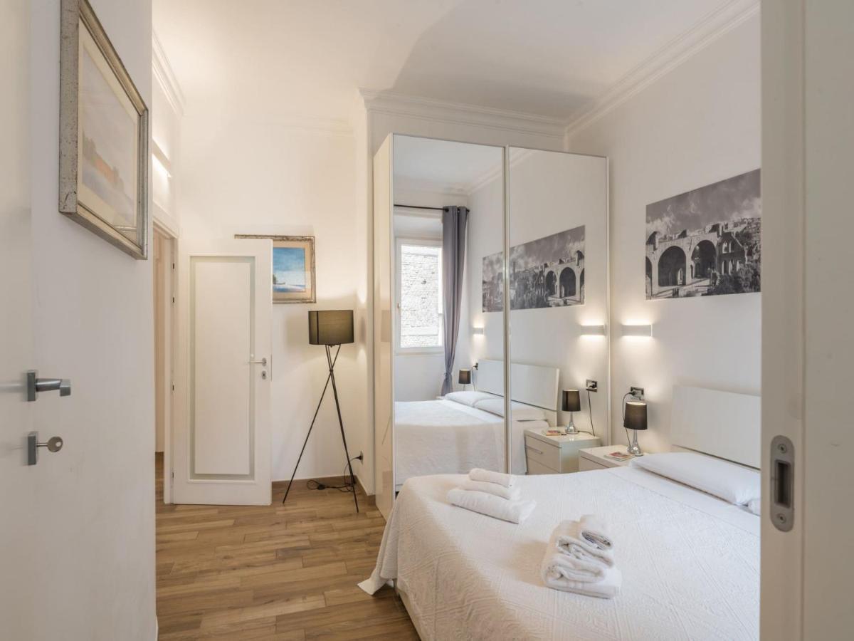 The Best Rent - Elegant Three-Bedroom Apartment A Few Steps From Fontana Di Trevi Buitenkant foto