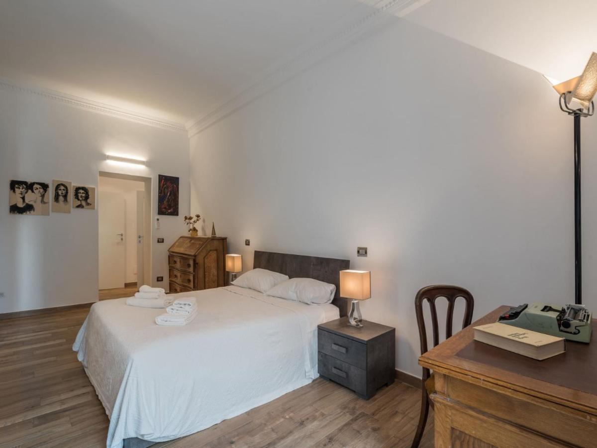 The Best Rent - Elegant Three-Bedroom Apartment A Few Steps From Fontana Di Trevi Buitenkant foto