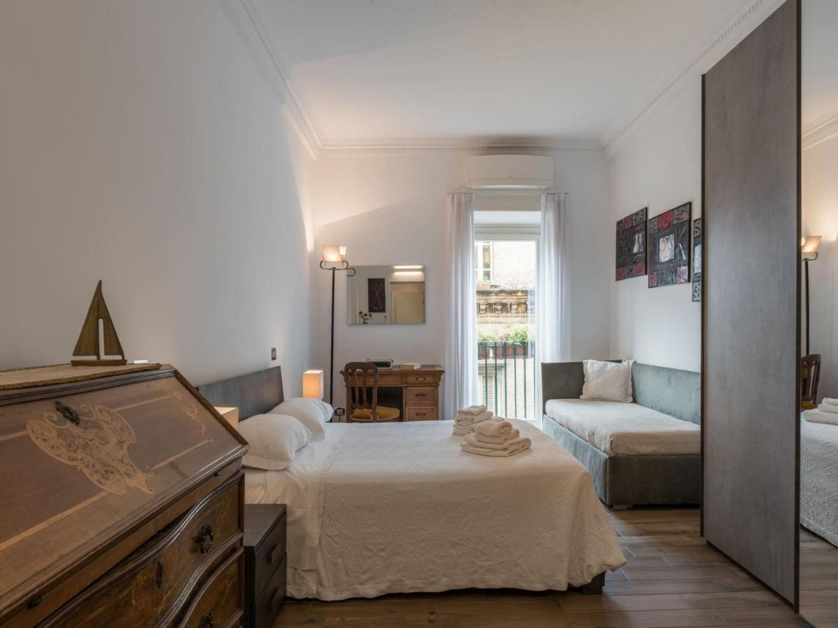 The Best Rent - Elegant Three-Bedroom Apartment A Few Steps From Fontana Di Trevi Buitenkant foto