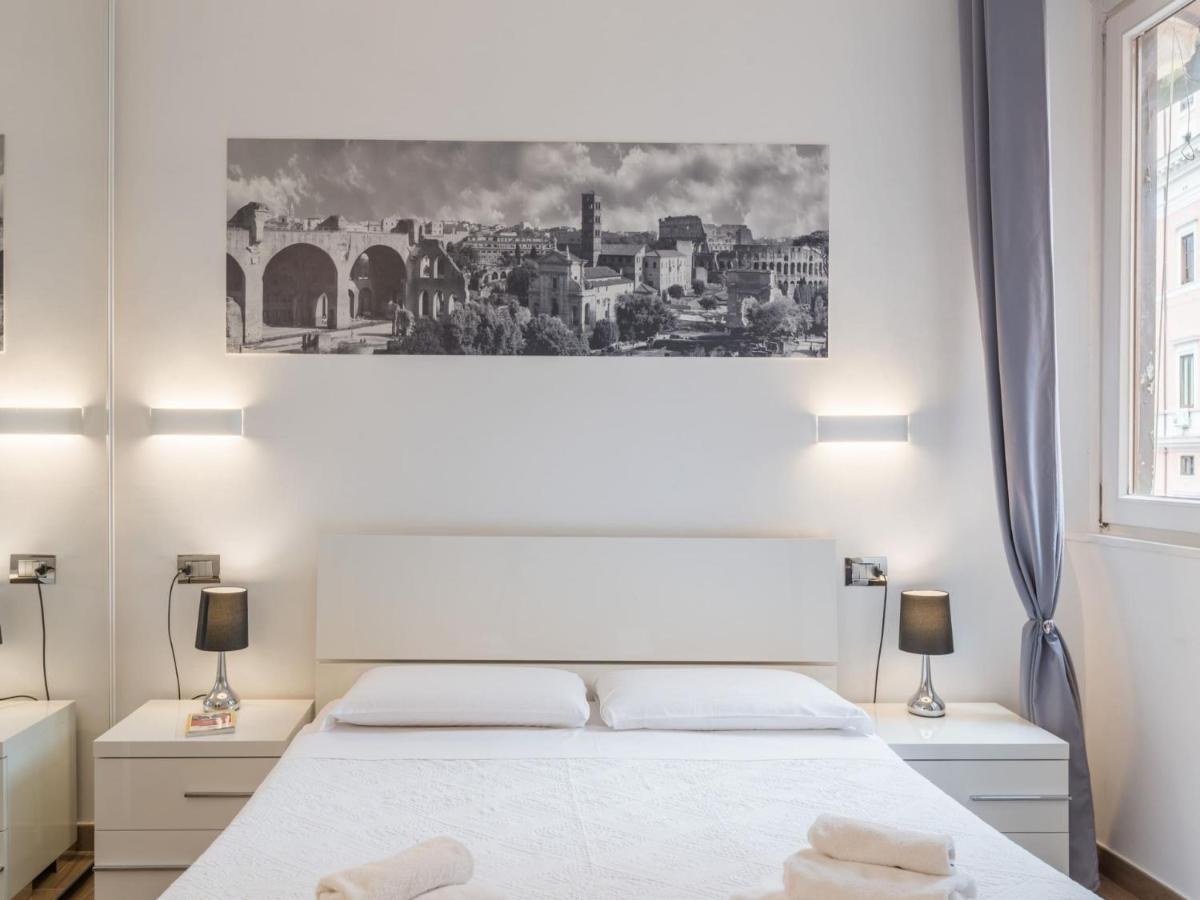 The Best Rent - Elegant Three-Bedroom Apartment A Few Steps From Fontana Di Trevi Buitenkant foto